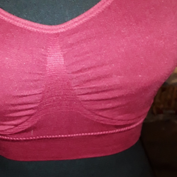 RED SOFRA SPORTS BRA - Picture 6 of 6